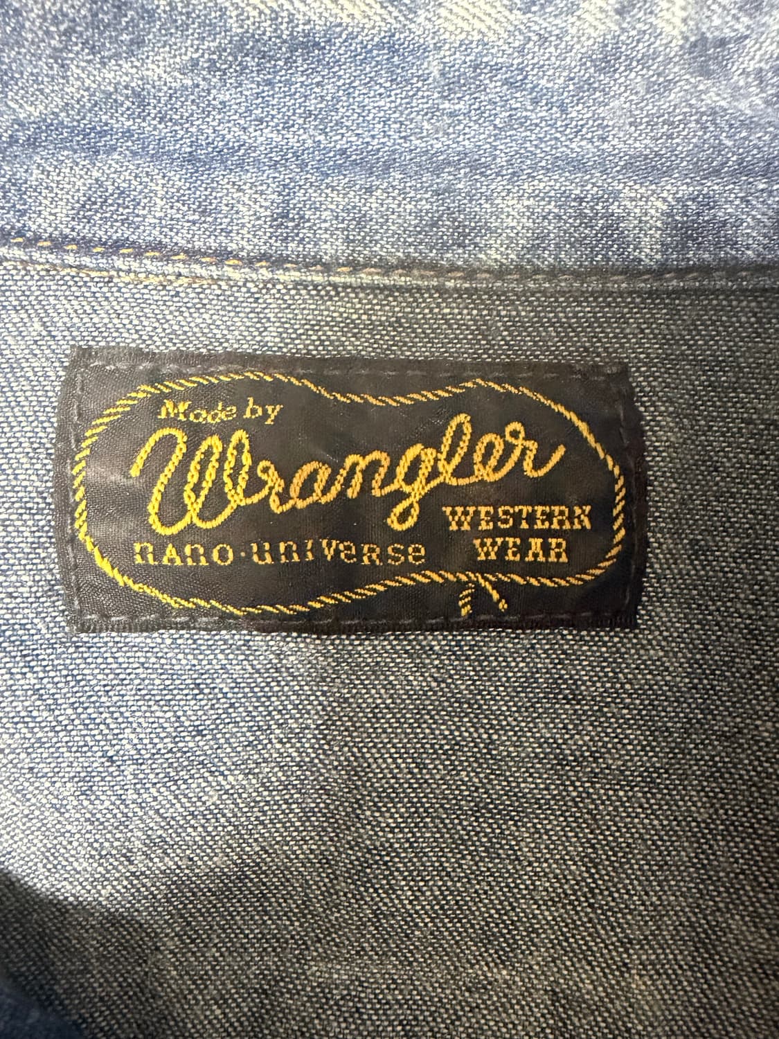 랭글러(Wrangler) X 나노유니버스 별주 데미지 데님 셔츠 상품이미지5