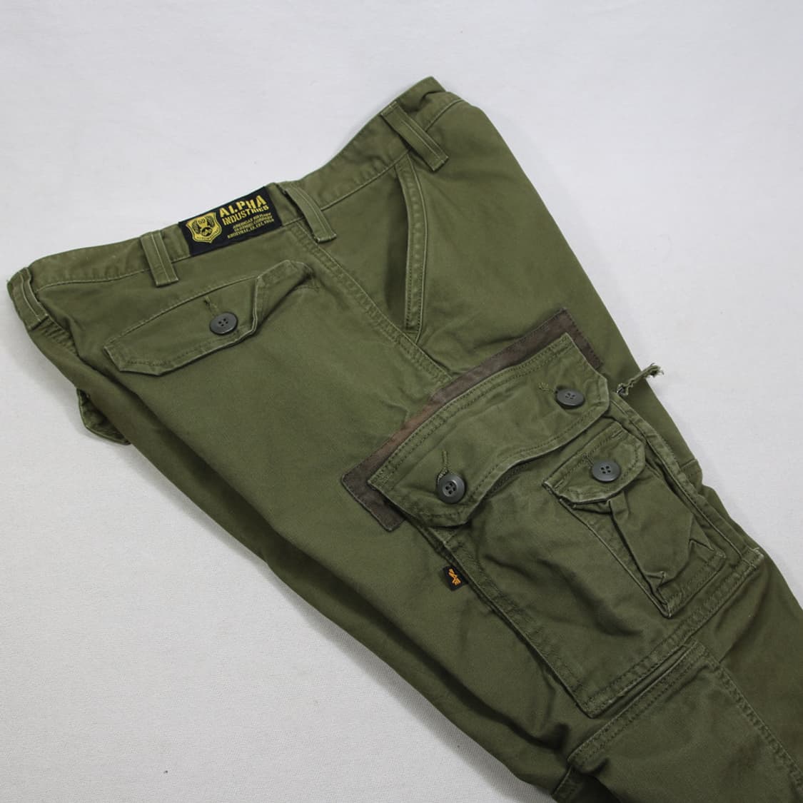 (착용컷) 알파 인더스트리 카고 팬츠 (남성용 30.5) 상품이미지7