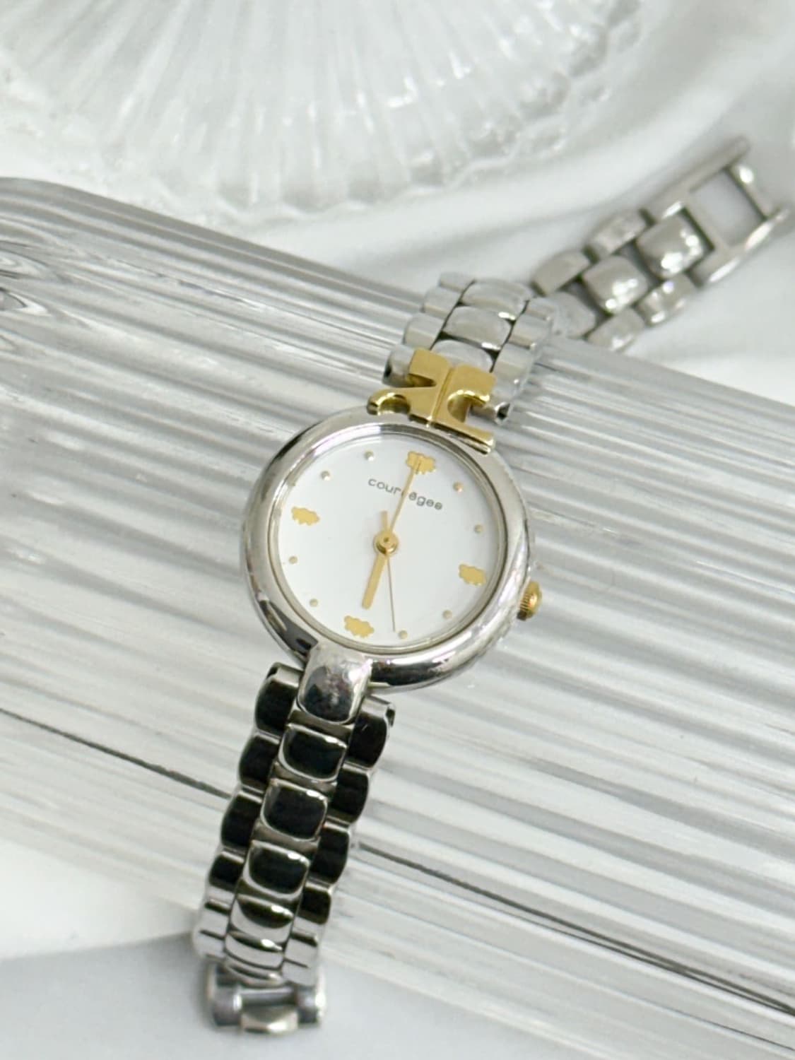 courreges / 꾸레쥬 골드 로고 체인 시계  상품이미지1