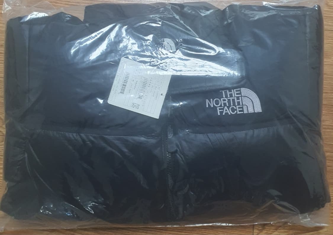 노스페이스 1996 눕시 700 블랙 새상품 상품이미지2