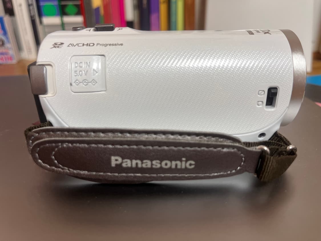 파나소닉 HC-V230M Full HD 캠코더 화이트 상품이미지6