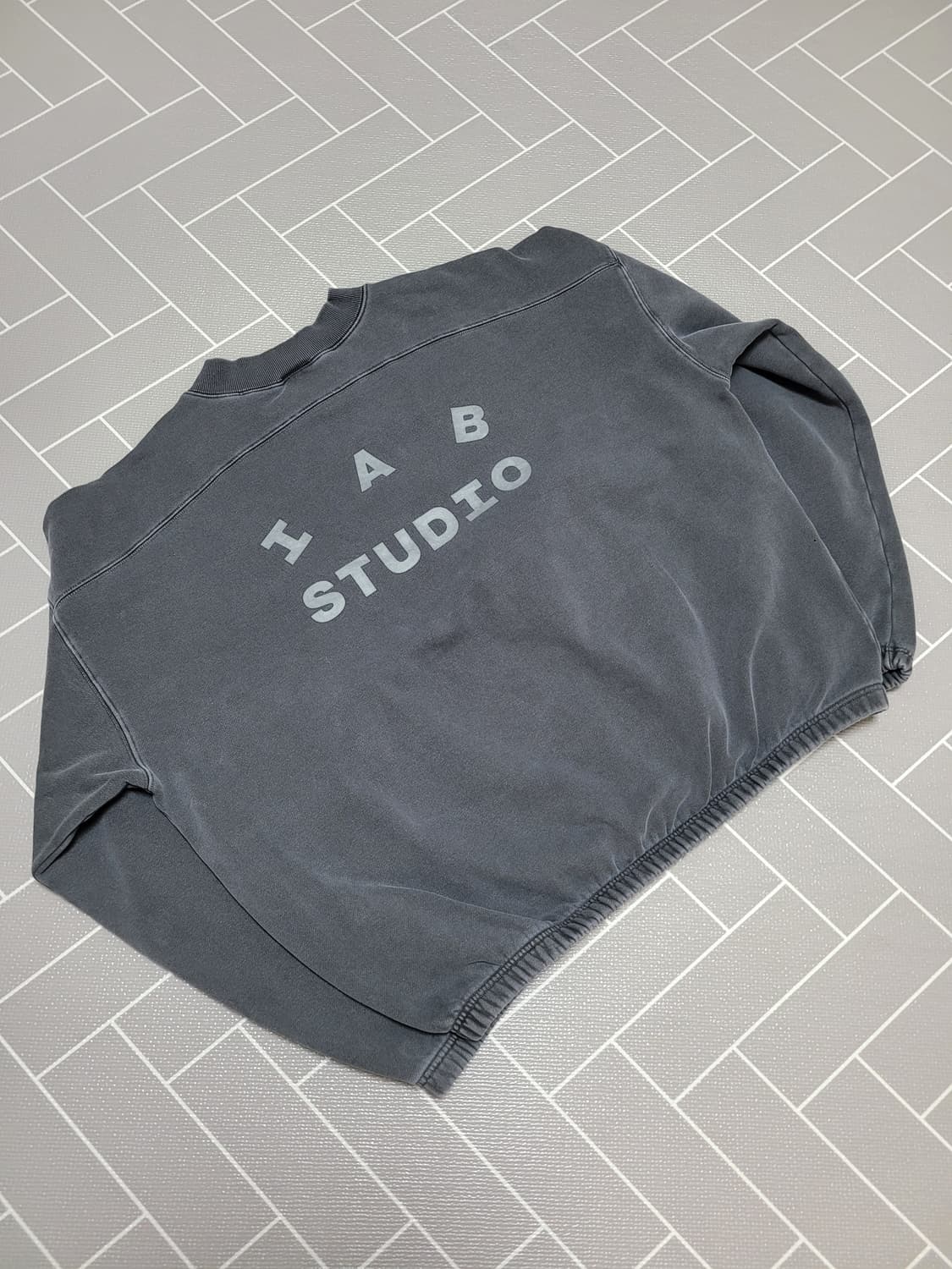 아이앱 스튜디오 피그먼트 크루넥 티셔츠 XL 상품이미지2