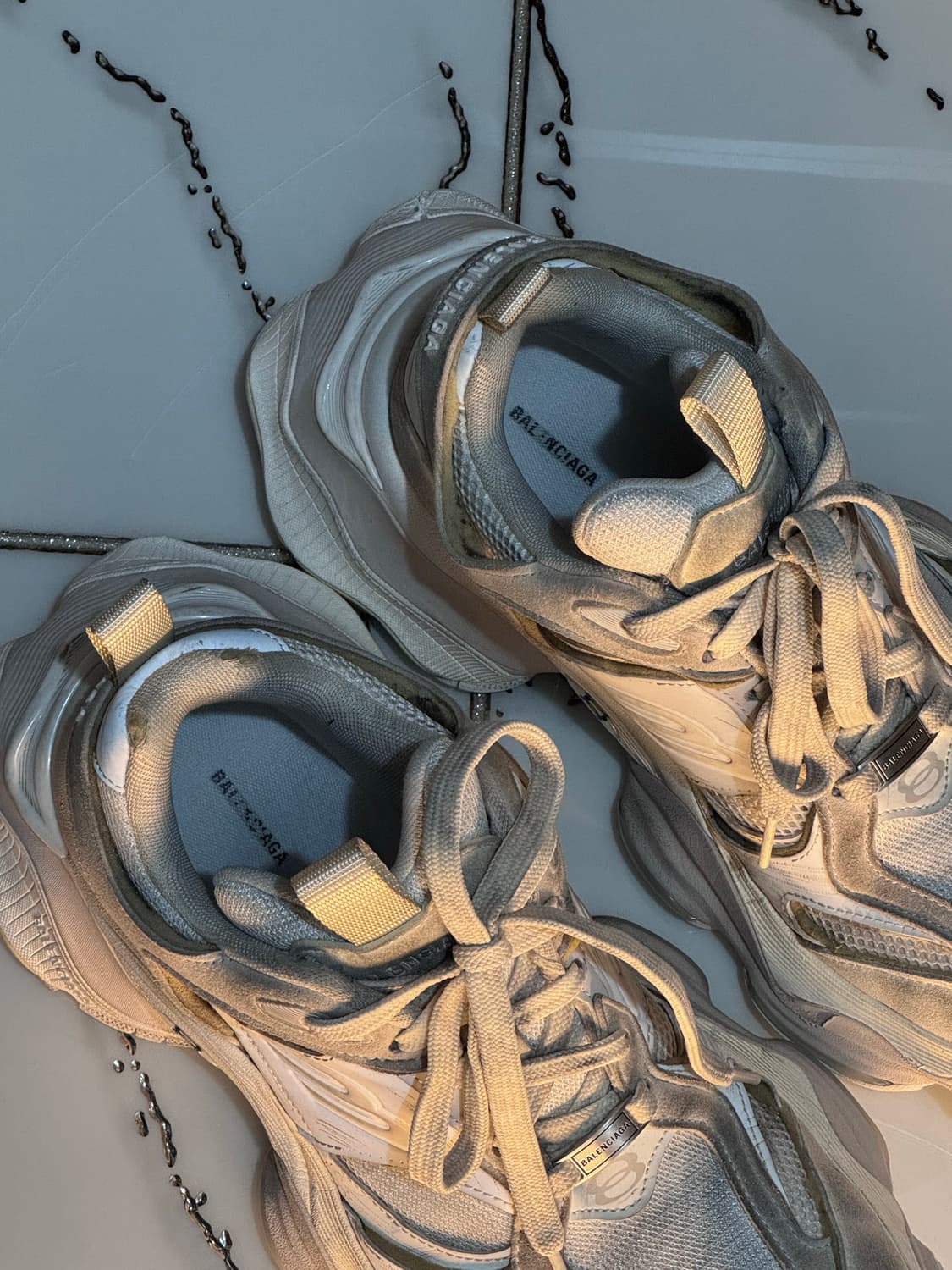 [43] 발렌시아가 카고 스니커즈 에그쉘 상품이미지8