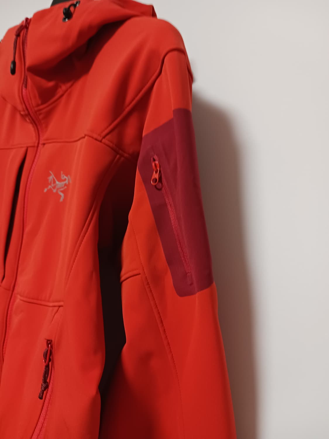 아크테릭스 감마 MX 후드 바람막이 상품이미지3