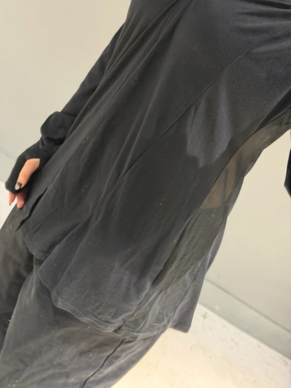 mesh layered hand-warmer hood cardigan 상품이미지4