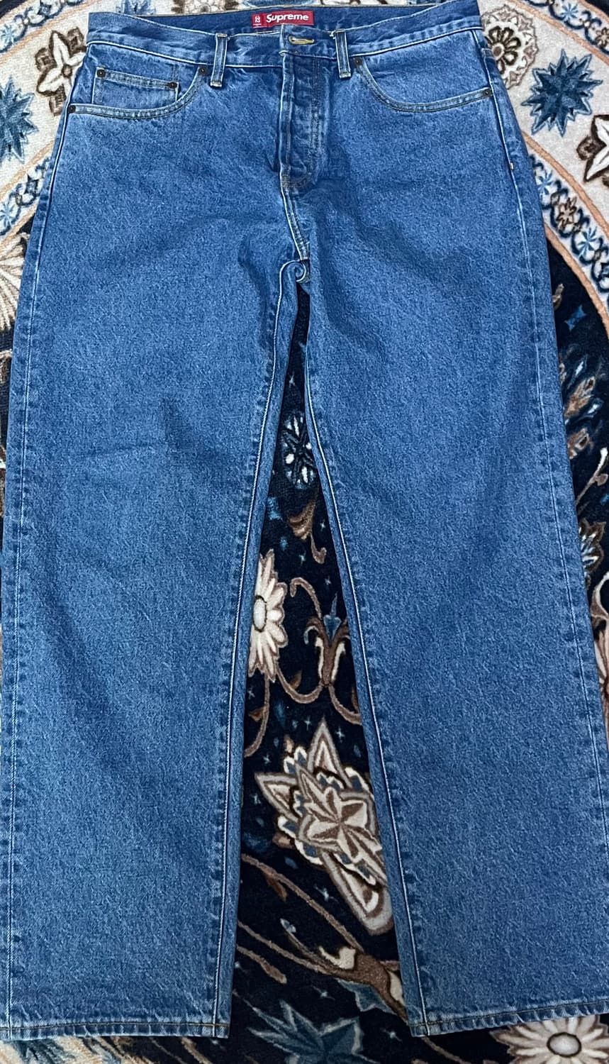 슈프림 레귤러 진 워시드 인디고 - 24FW 상품이미지1