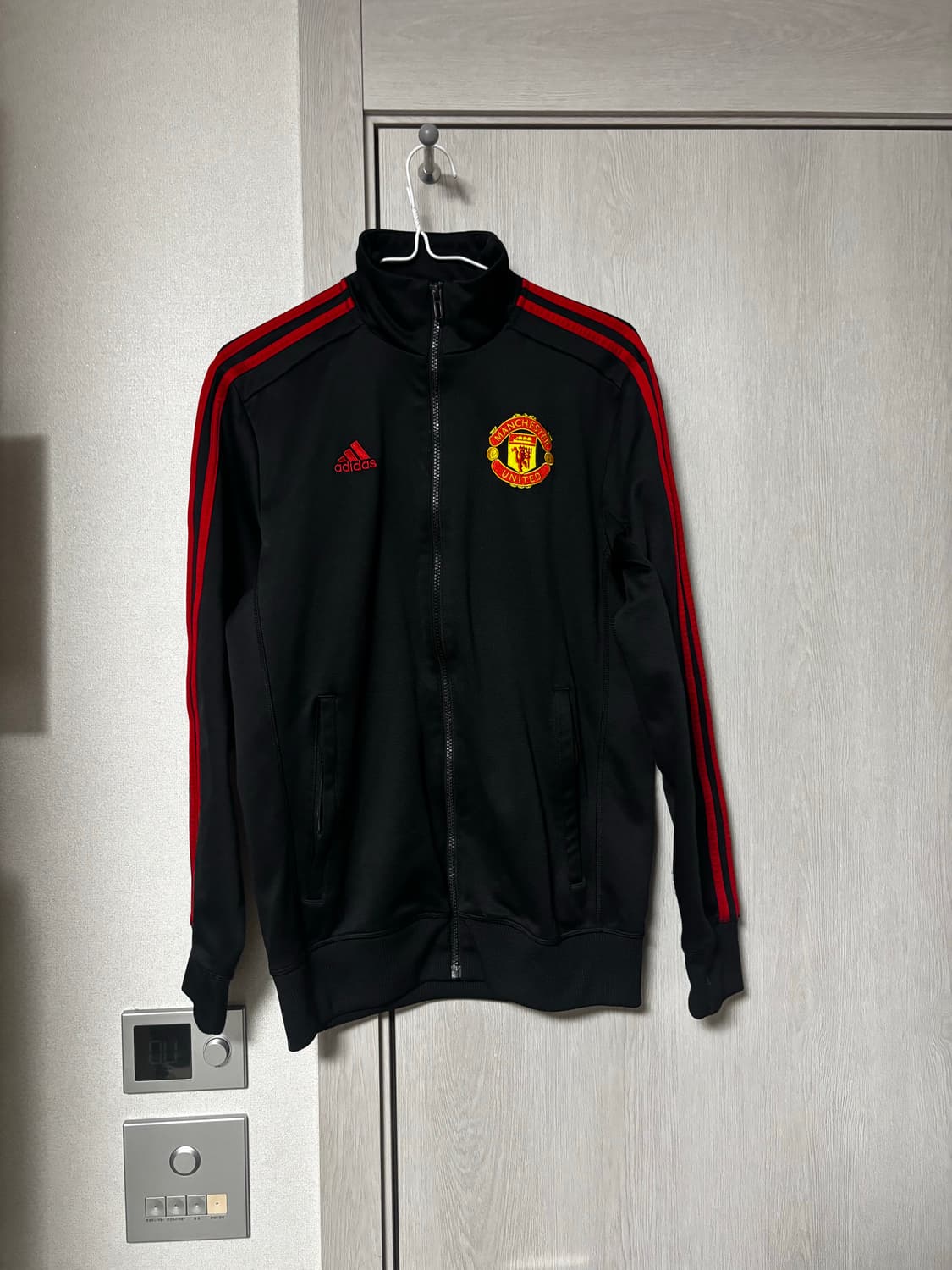 아디다스 맨체스터 유나이티드 맨유 축구 유니폼 블랙 레드 검빨 져지 상품이미지1