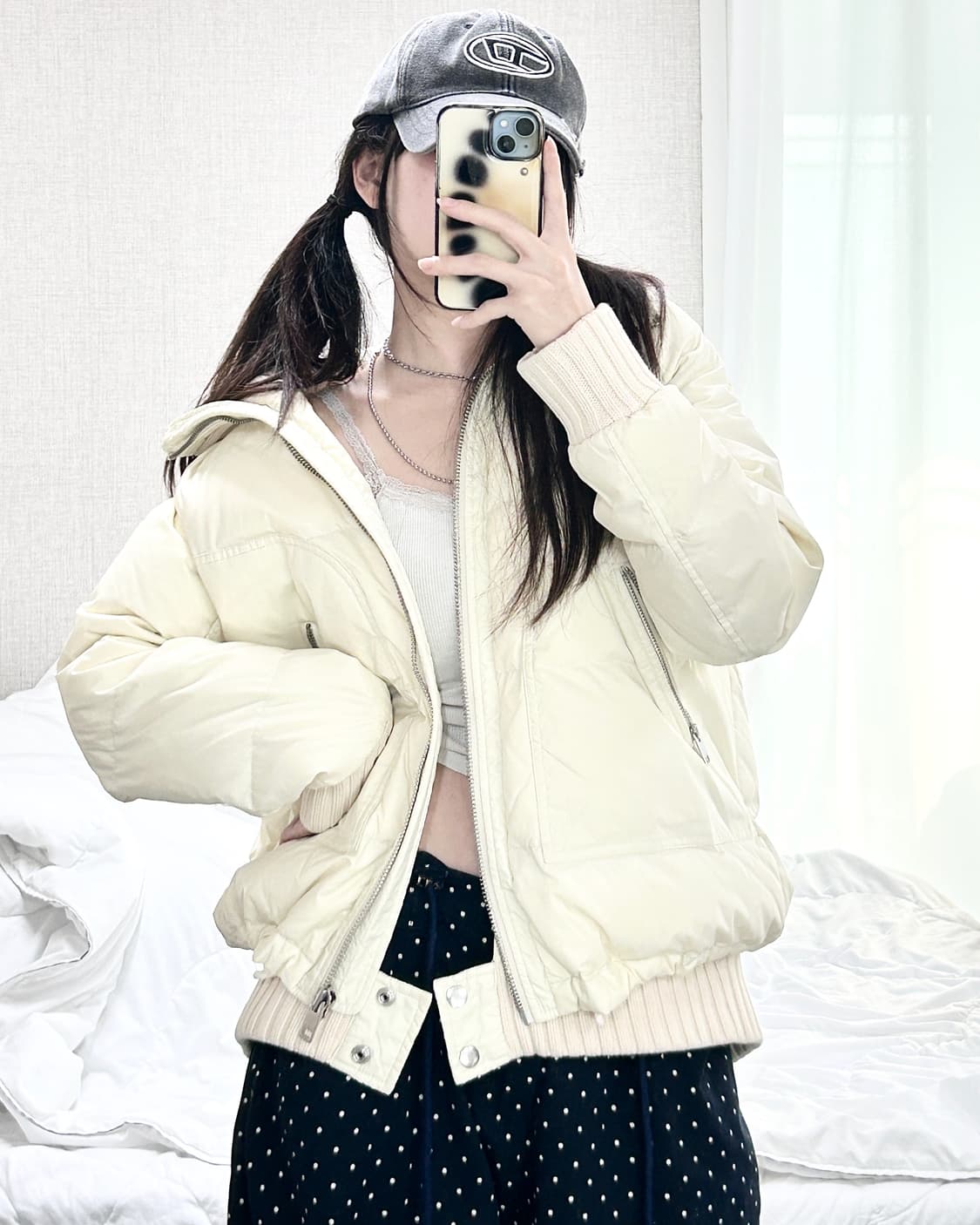 디젤 크림 니트카라 덕다운 패딩 상품이미지3