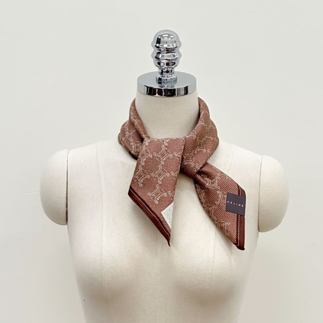 (새상품) celine / 셀린느 실크혼방 쁘띠스카프 상품이미지9