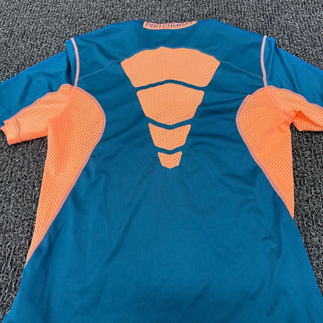 NIKE 나이키 기능성 반팔티셔츠 운동복 100(L) 상품이미지6