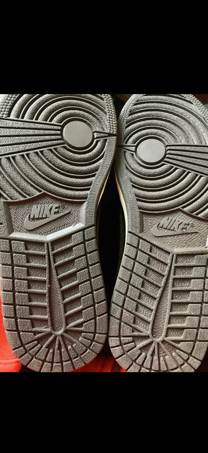 조던1X트래비스 스캇 레트로 로우og 모카 상품이미지3