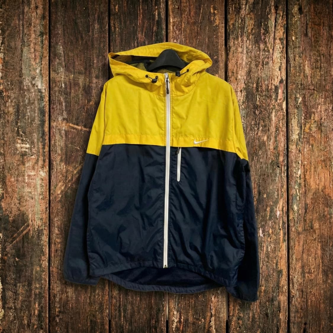 나이키 초경량 바람막이 새상품 상품이미지1