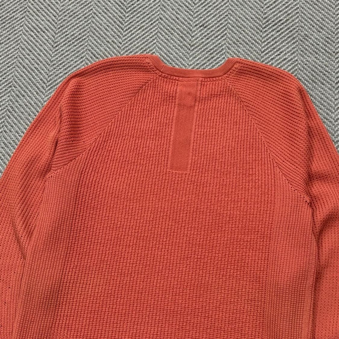 나이키 테크팩 로고 니트 v2048 상품이미지4