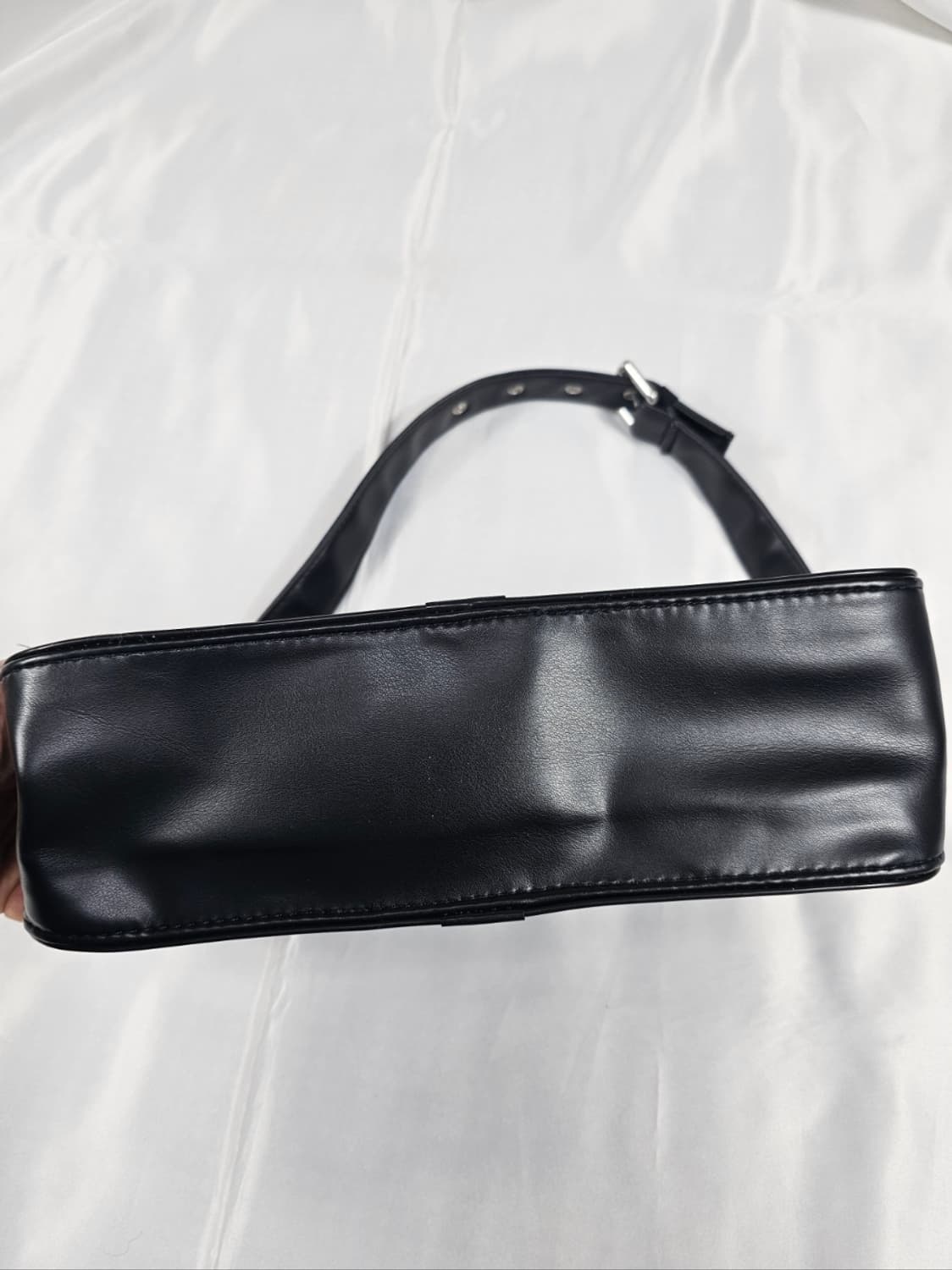 아디다스트레포일숄더백 상품이미지5