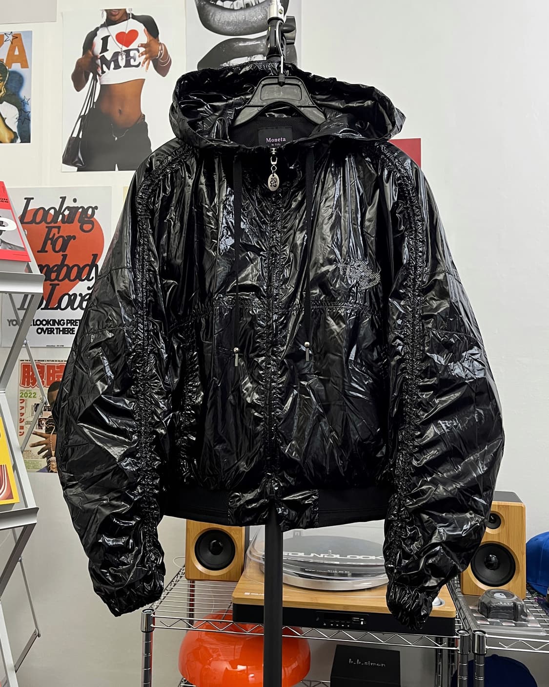 올드 빈티지 유광 글로시 바람막이 블랙 상품이미지5