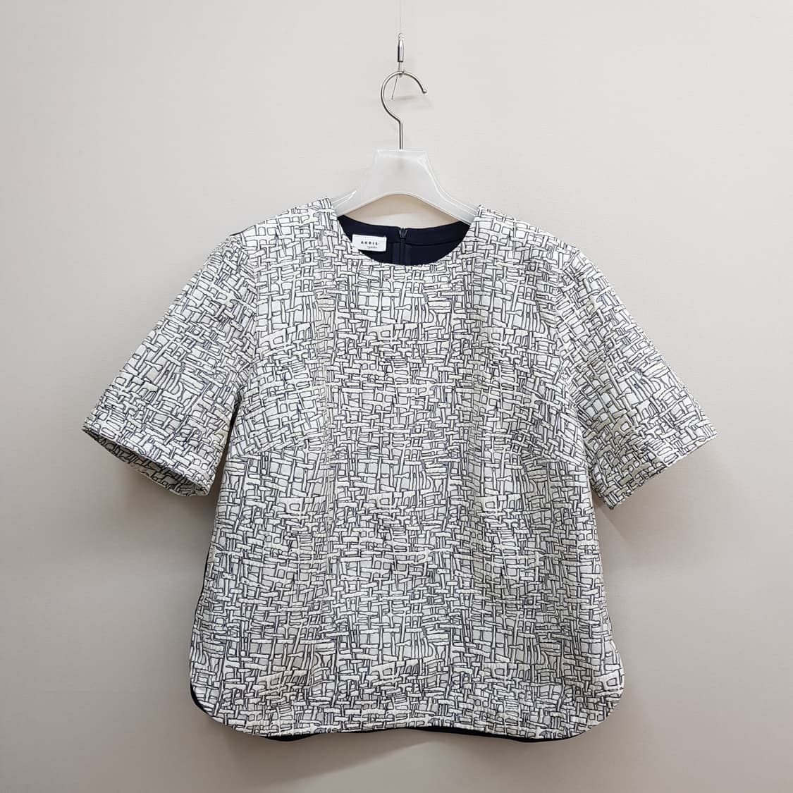 아크리스 펀토(AKRIS punto) 패턴 반팔 블라우스 M사이즈 상품이미지1