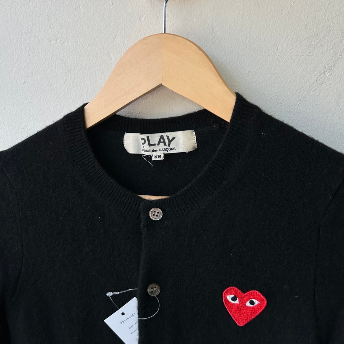 16787 - 꼼데가르송 레드 와펜 울 가디건 (울 100%) 상품이미지3