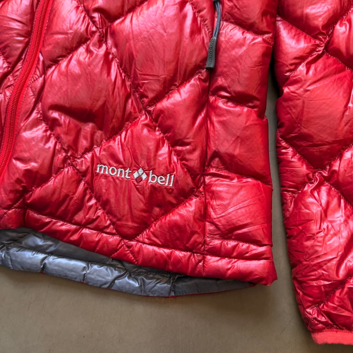 몽벨 구스다운 퍼텍스 경량패딩 상품이미지4