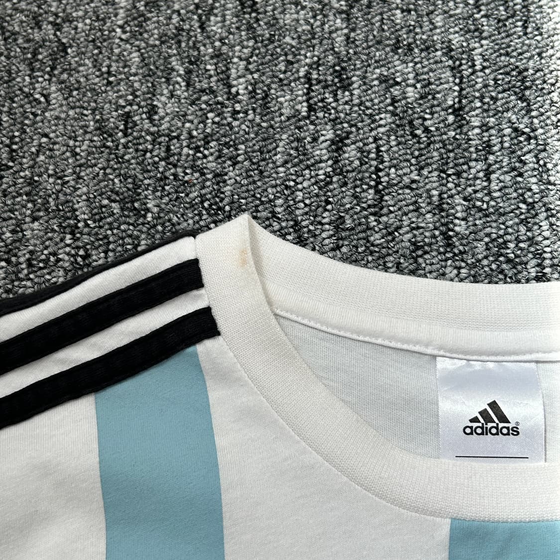 아디다스 아르헨티나 메시 마킹 반팔티셔츠 상품이미지5