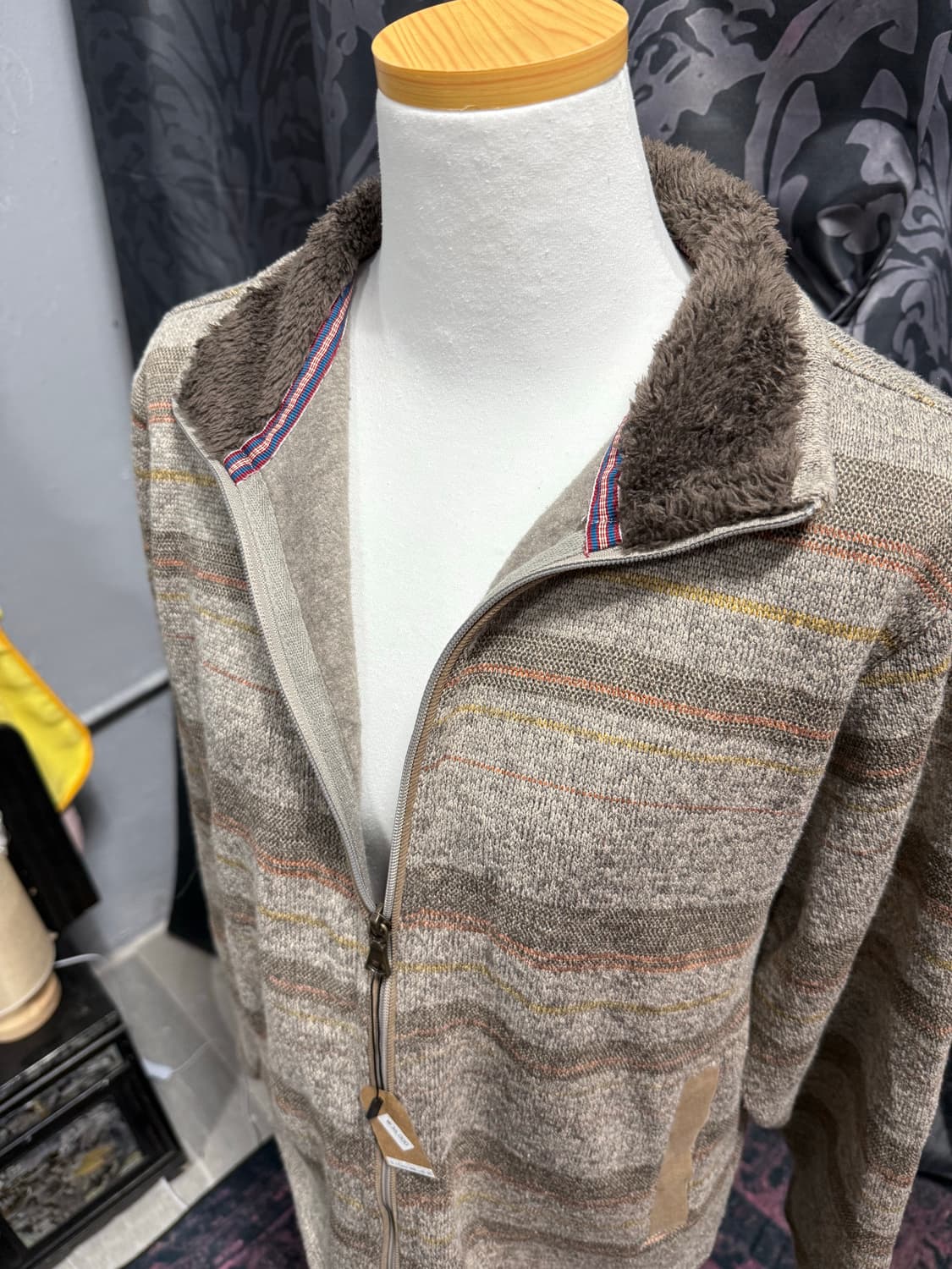 빈티지 스트라이프 퍼 니트 집업 상품이미지4