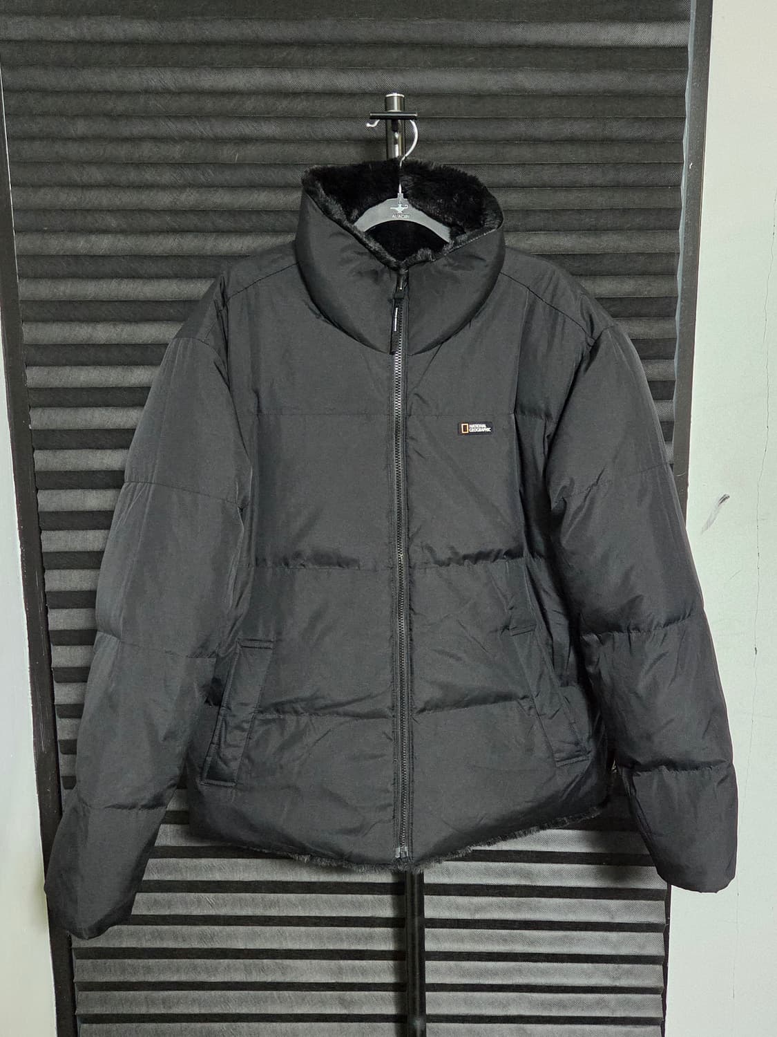 (정품) [내셔널지오그래픽] 슬로스 덕다운 리버시블 패딩 판매합니다. 상품이미지3