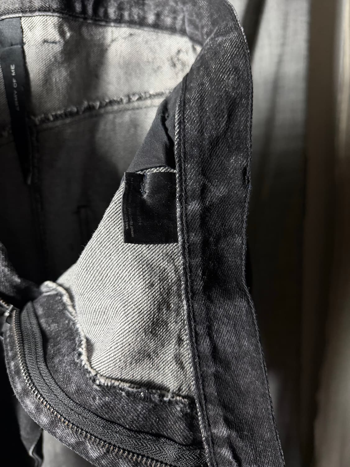 Army of me 비대칭 왁스데님진 상품이미지8