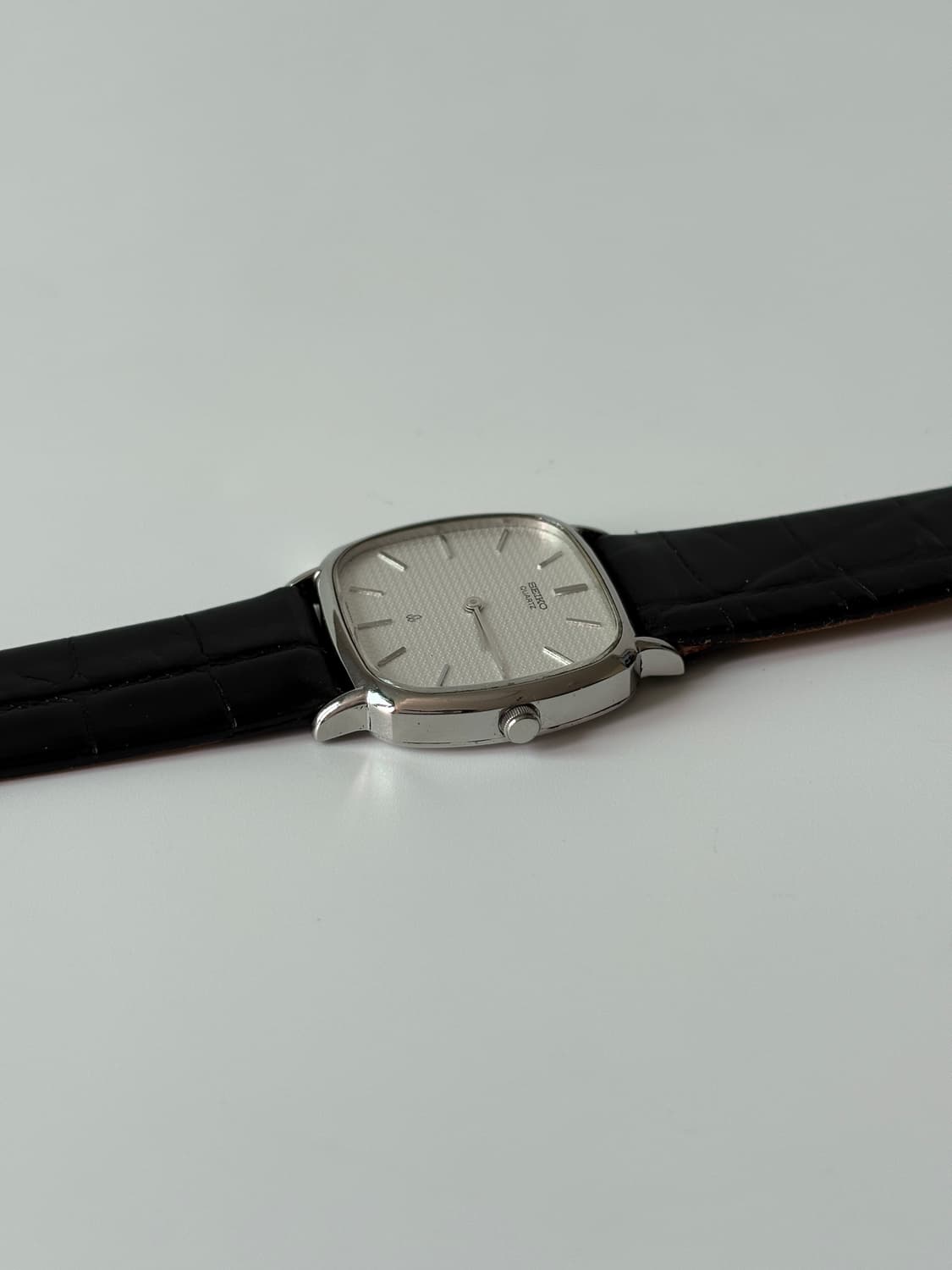 1980s Chariot Texture Dial Square Quartz 상품이미지3