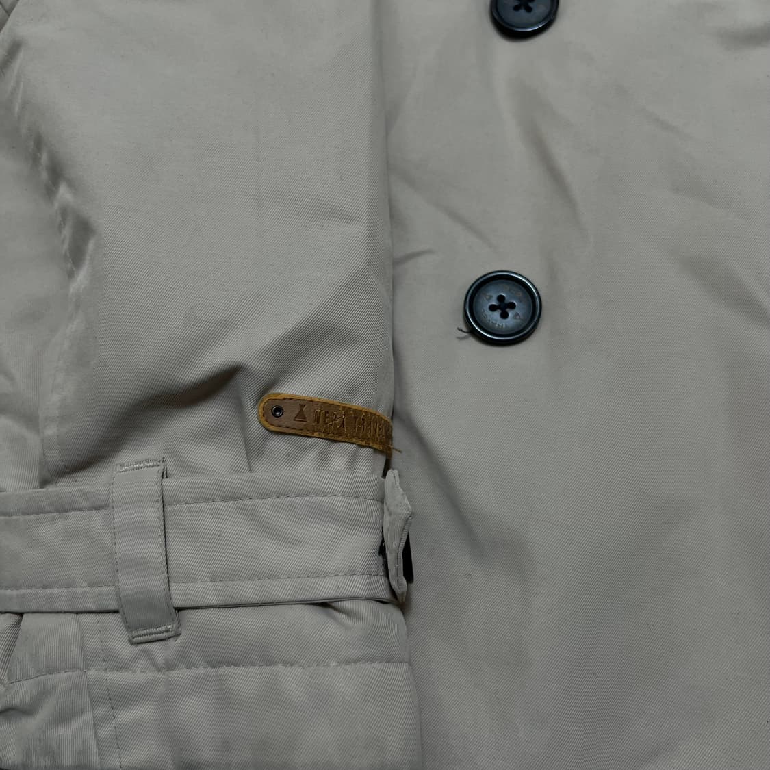 네파 여성 덕다운 더블 버튼 퍼후드 롱패딩 점퍼 [아이보리] L/100 상품이미지5