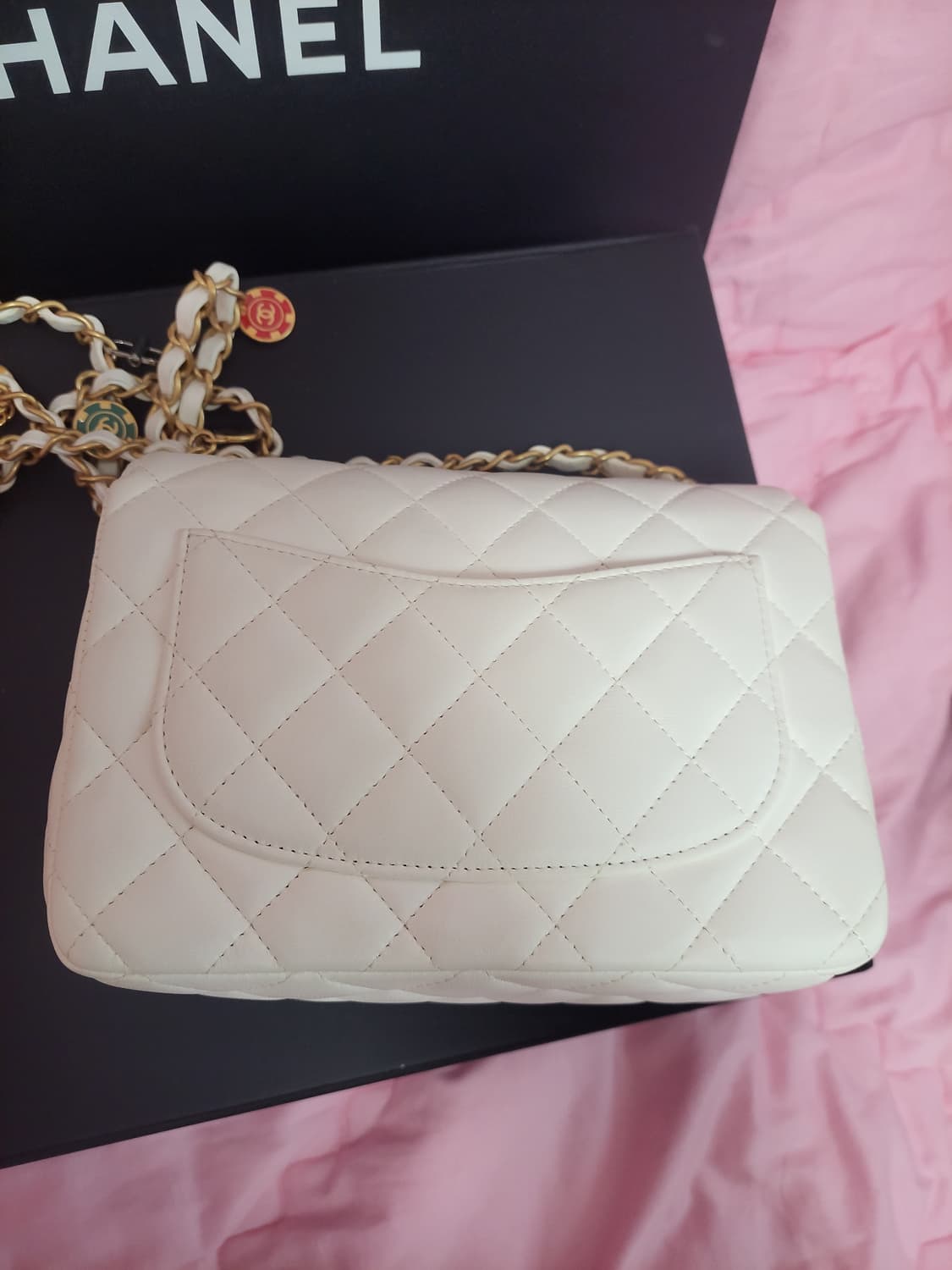 정품)급처미사용새상품!샤넬 내장칩 로고참 캐비어 플랩백 크로스백숄더백가방 상품이미지8