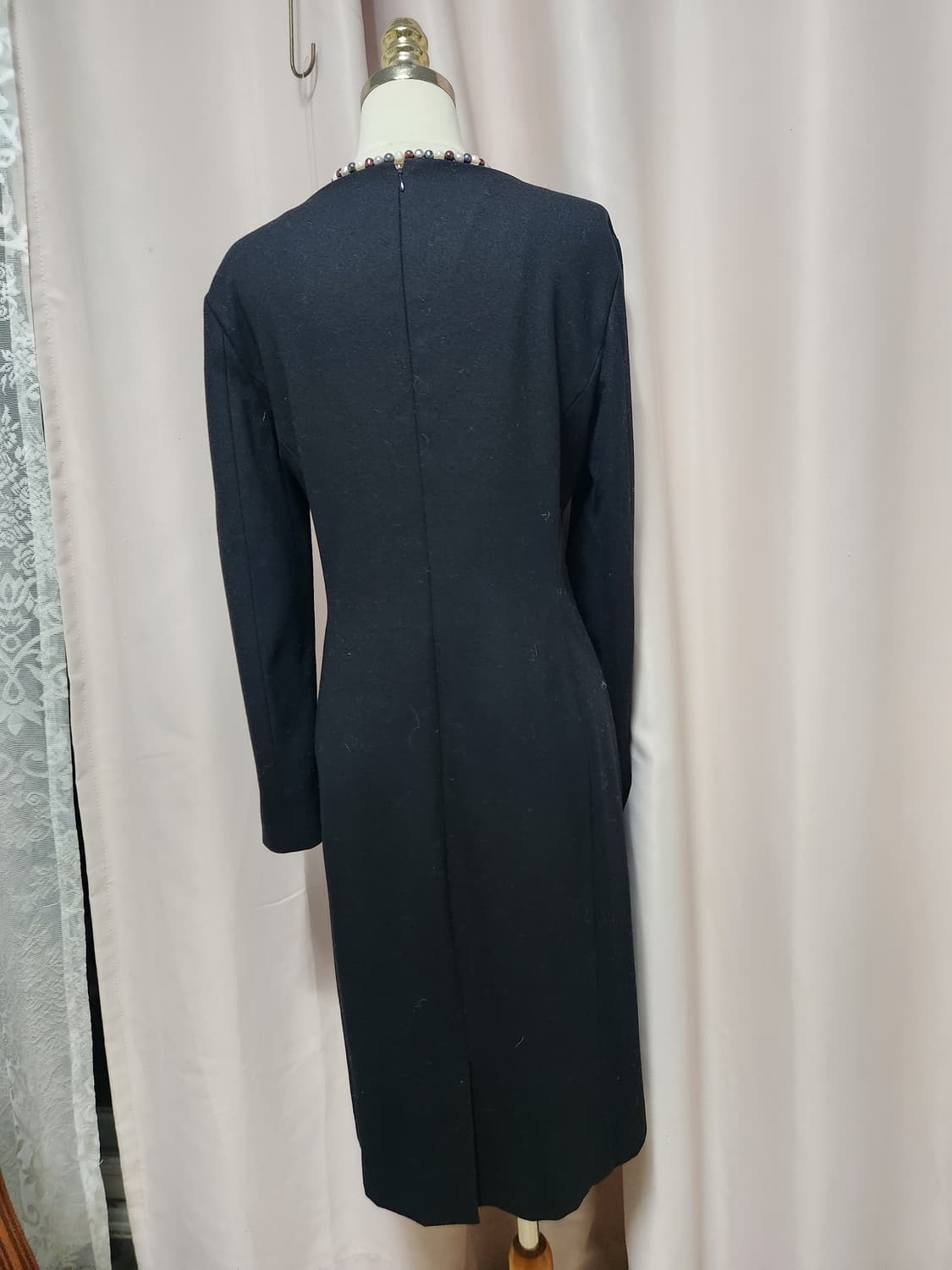 타임 블랙 긴팔 모직 원피스 상품이미지3