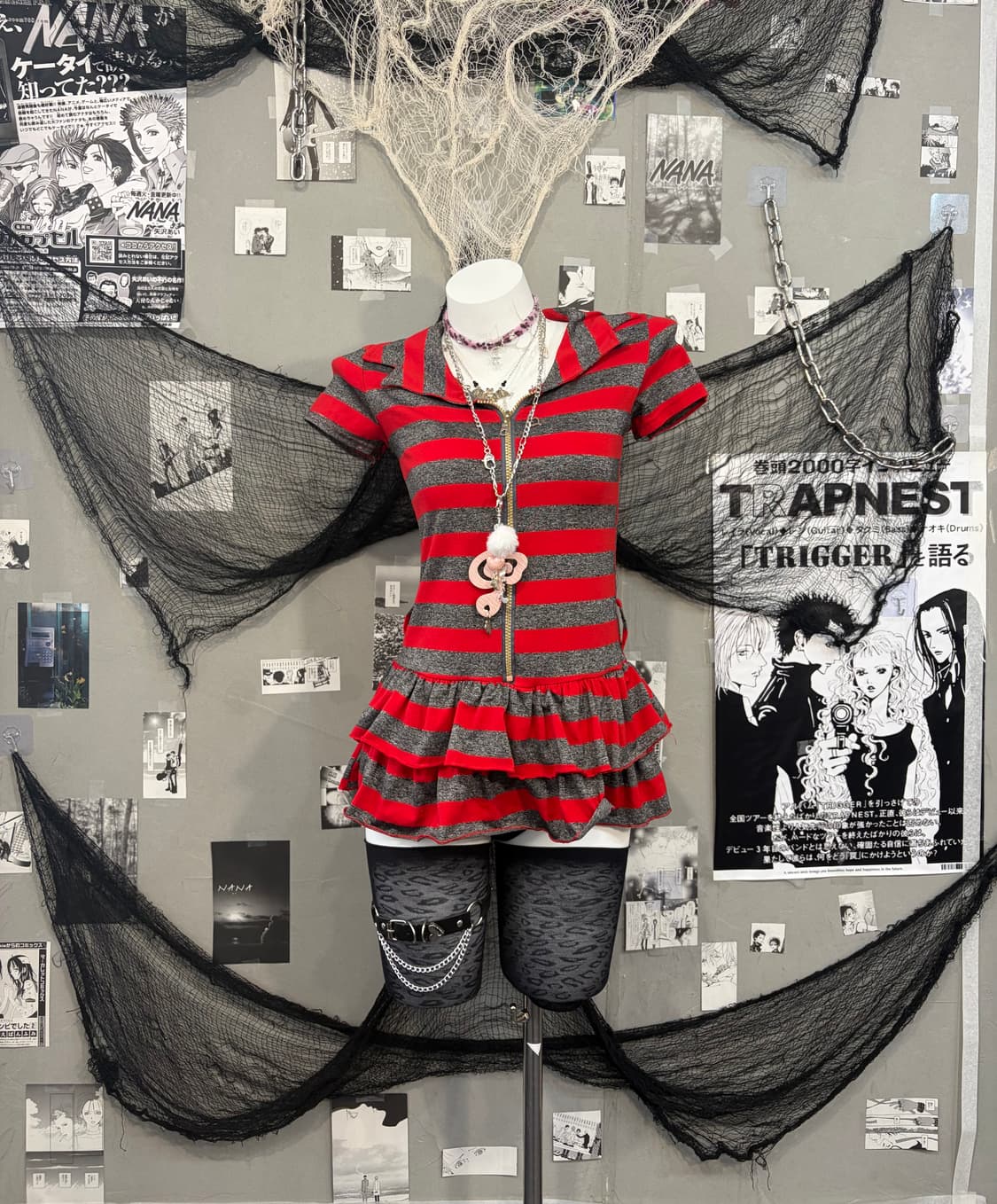 Kitsch Stripe frill half zip Top 상품이미지1