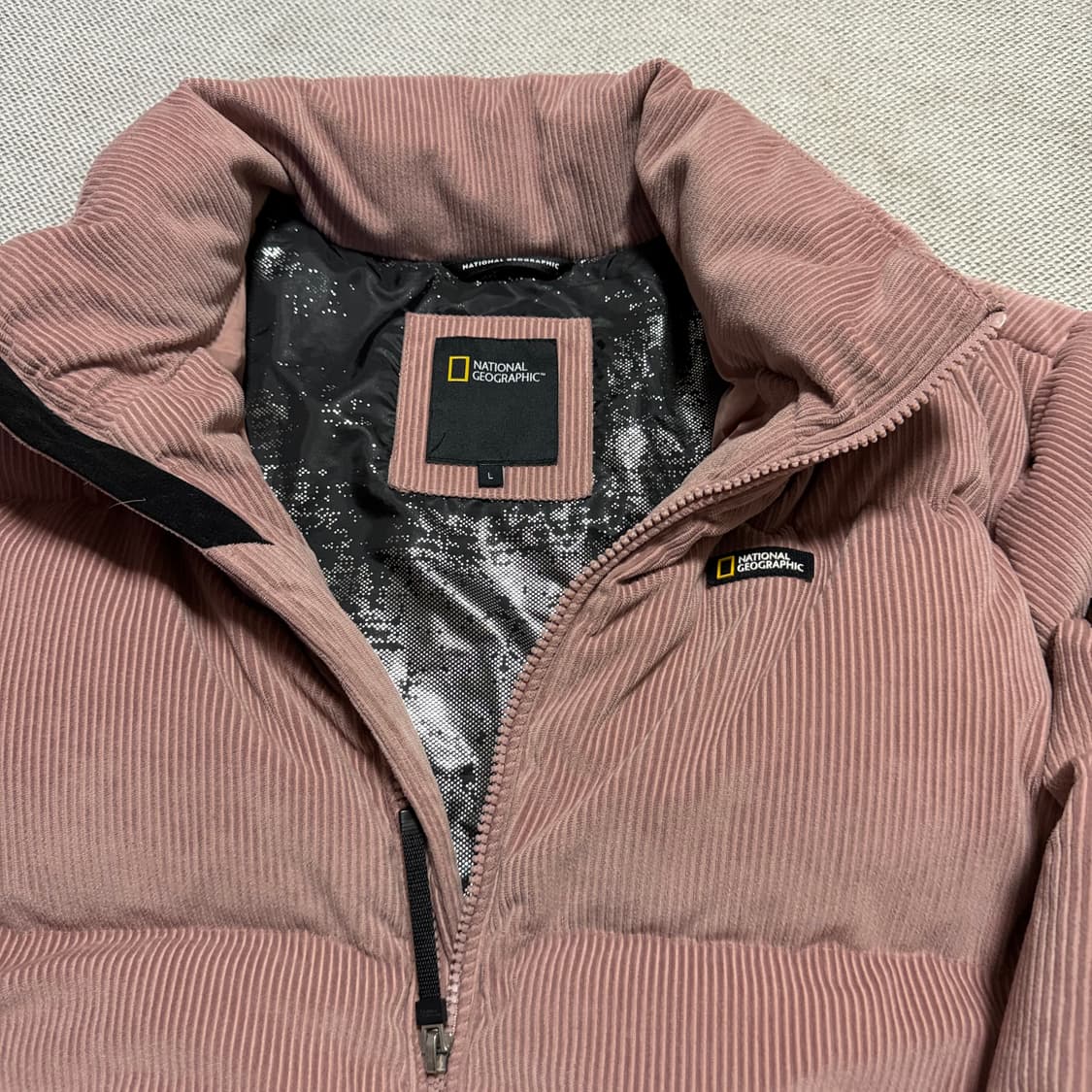 내셔널지오그래픽 코듀로이 숏패딩 상품이미지3