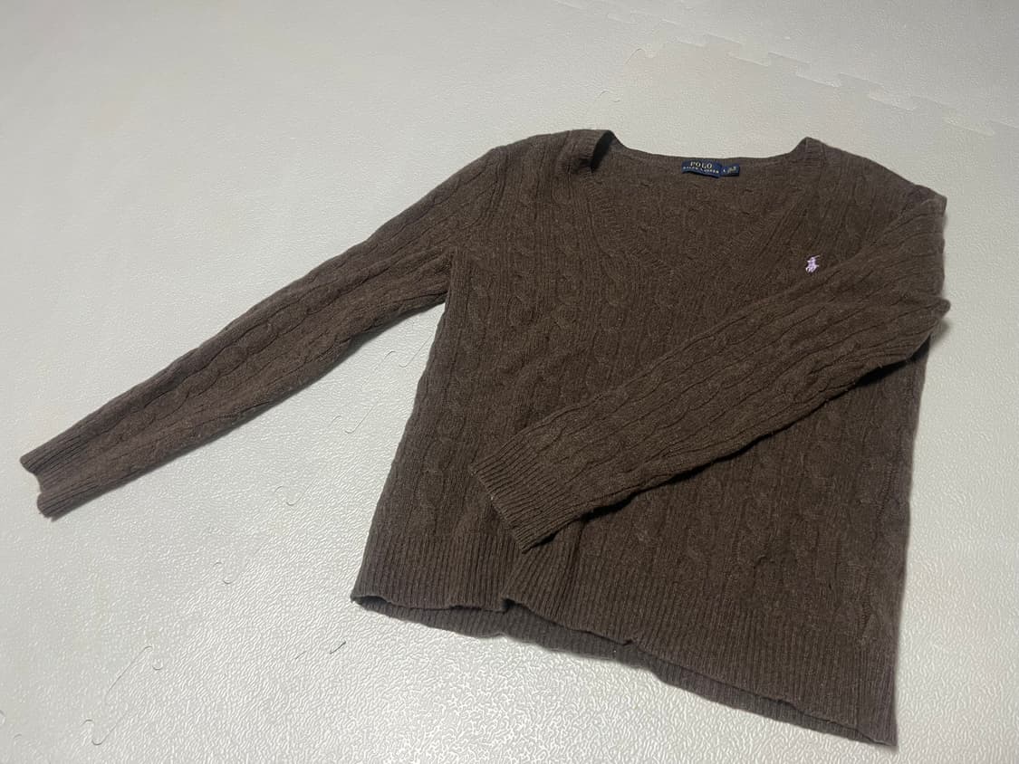 폴로 브라운 케이블 울 브이넥 니트 상품이미지1