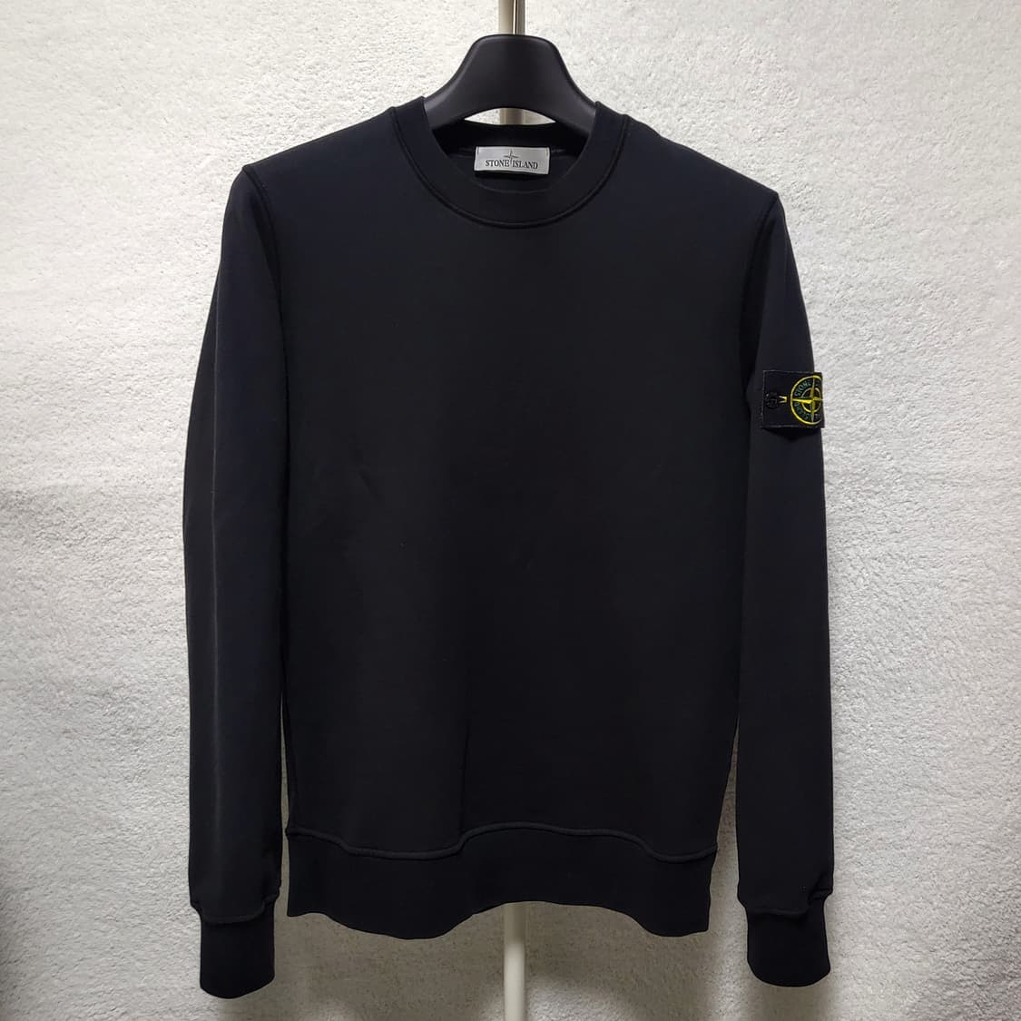 [정품] M / 22SS 스톤아일랜드 맨투맨  상품이미지1