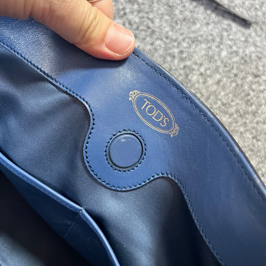 TODS 토즈 가죽 숄더백 크로스백 상품이미지3
