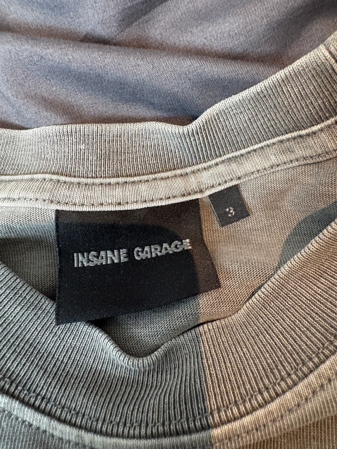 [3] 인세인개러지 앞포켓 피그먼트 반팔티 상품이미지3