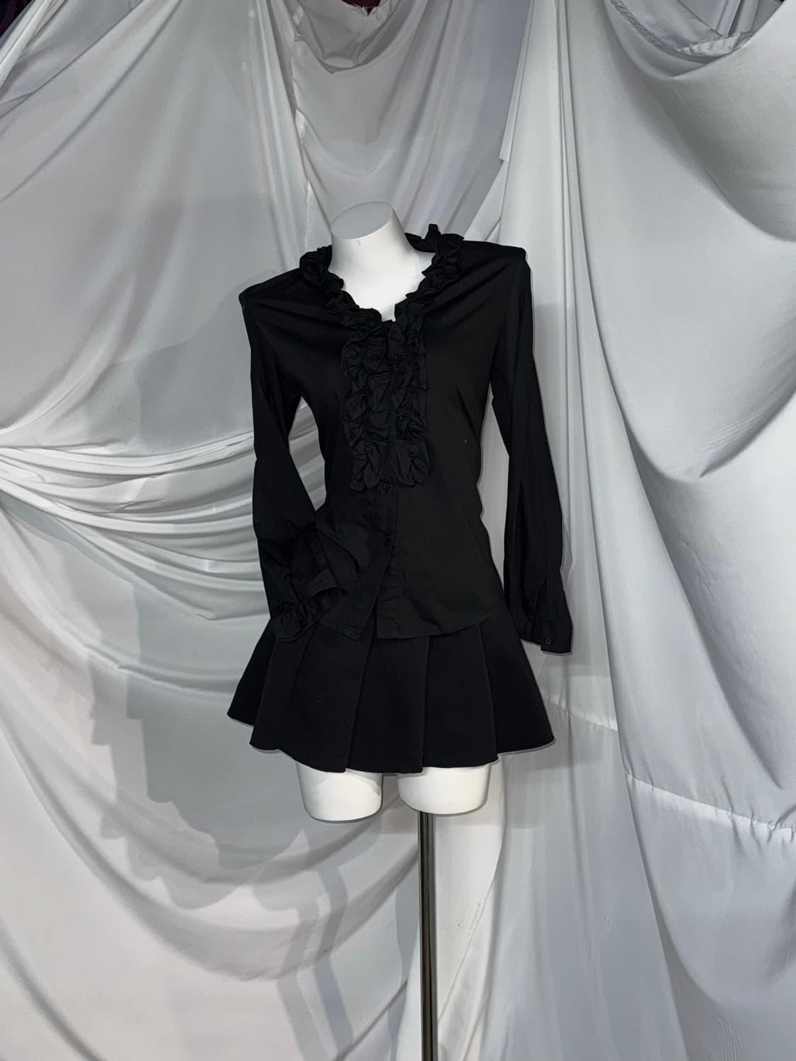 무채색 세실맥비 데일리 펑크 프레피 코디세트 상품이미지3