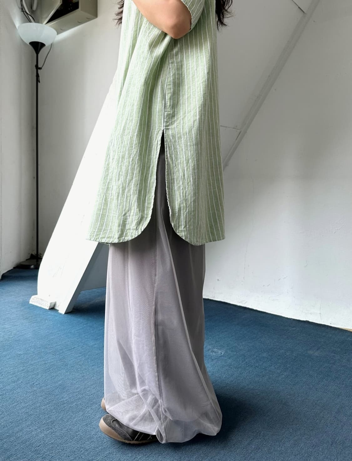 Sheer over fabric layer banded big pants 상품이미지10