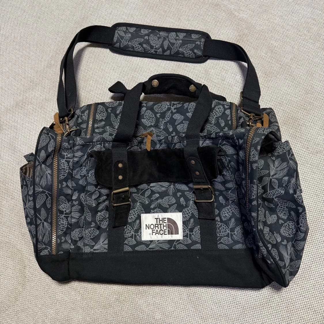 노스페이스 화이트라벨 패턴 더블백 상품이미지1