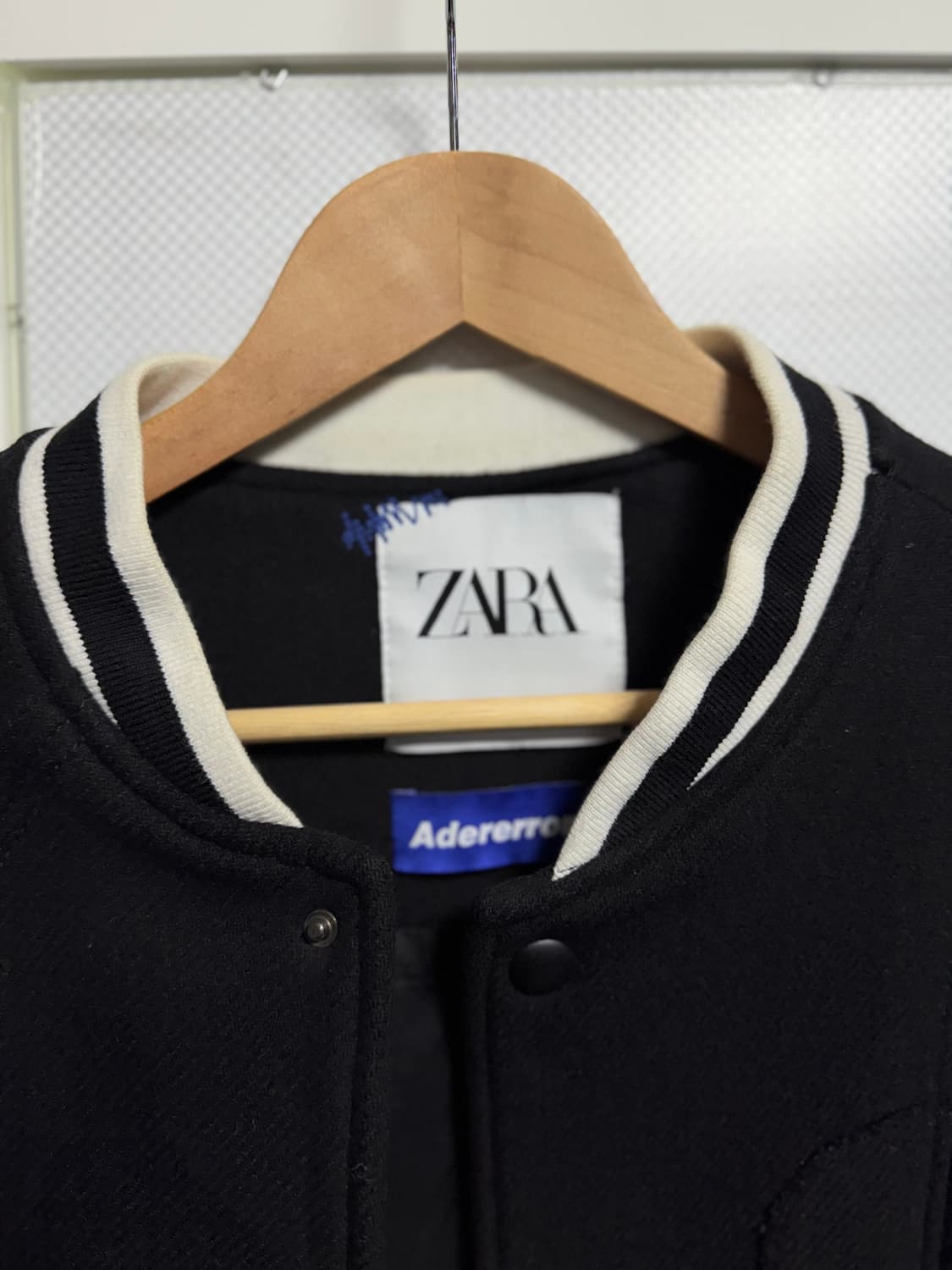 아더에러 자라 울블렌드 봄버 상품이미지6