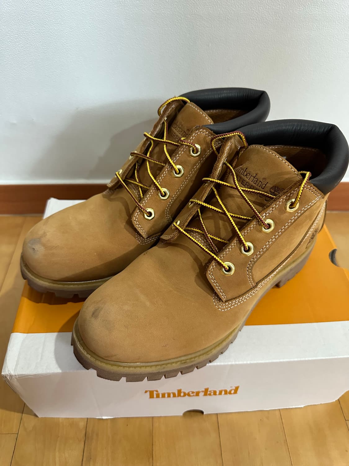 팀버랜드 프리미엄 워터프루프 추카 워커부츠 상품이미지1