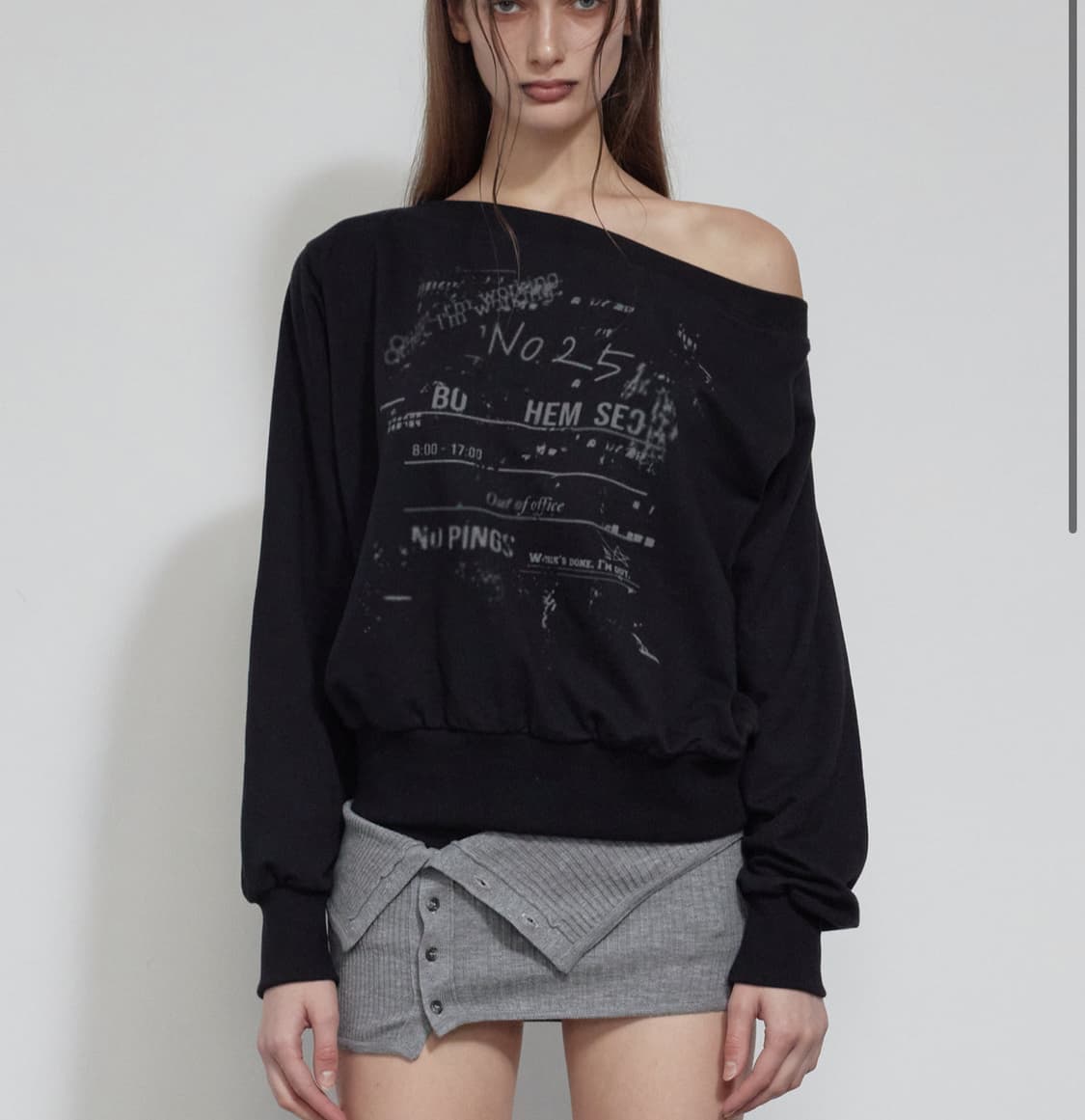 보헤미안서울 TIME LOG SWEATSHIRT, BLACK 상품이미지1