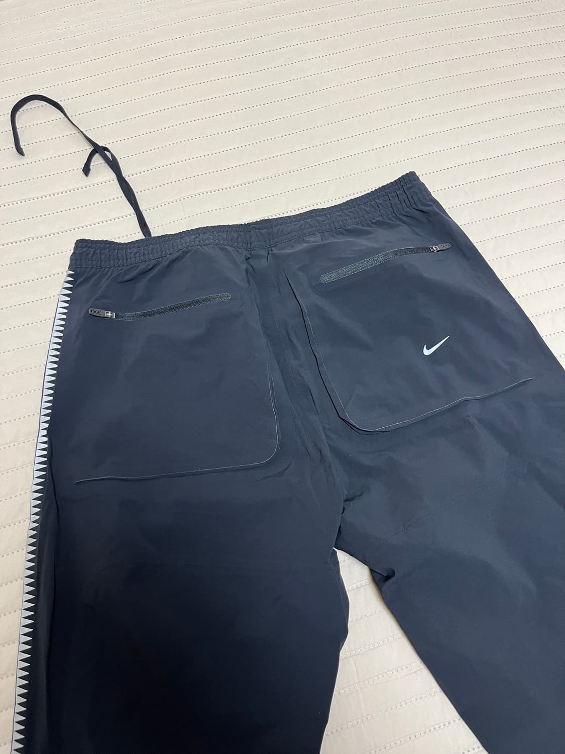 [L] 나이키 x 언더커버 갸쿠소우 트랙팬츠 상품이미지5