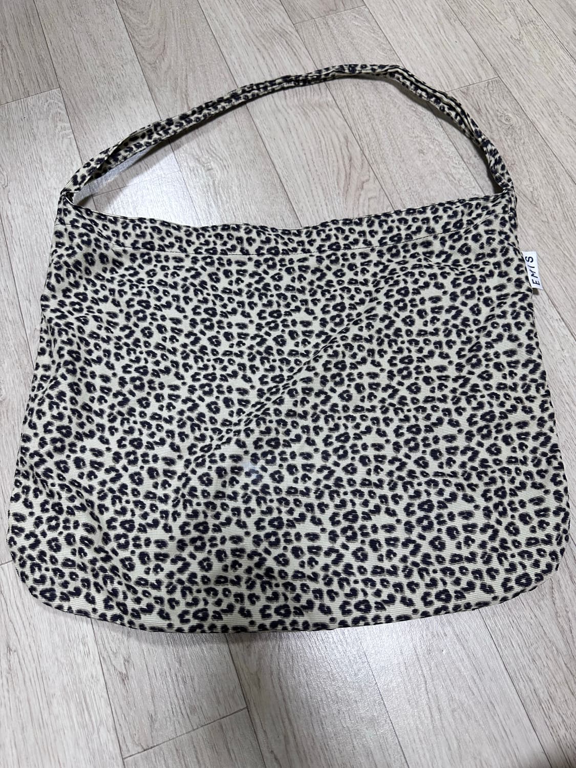 이미스 레오파드 에코백 상품이미지1