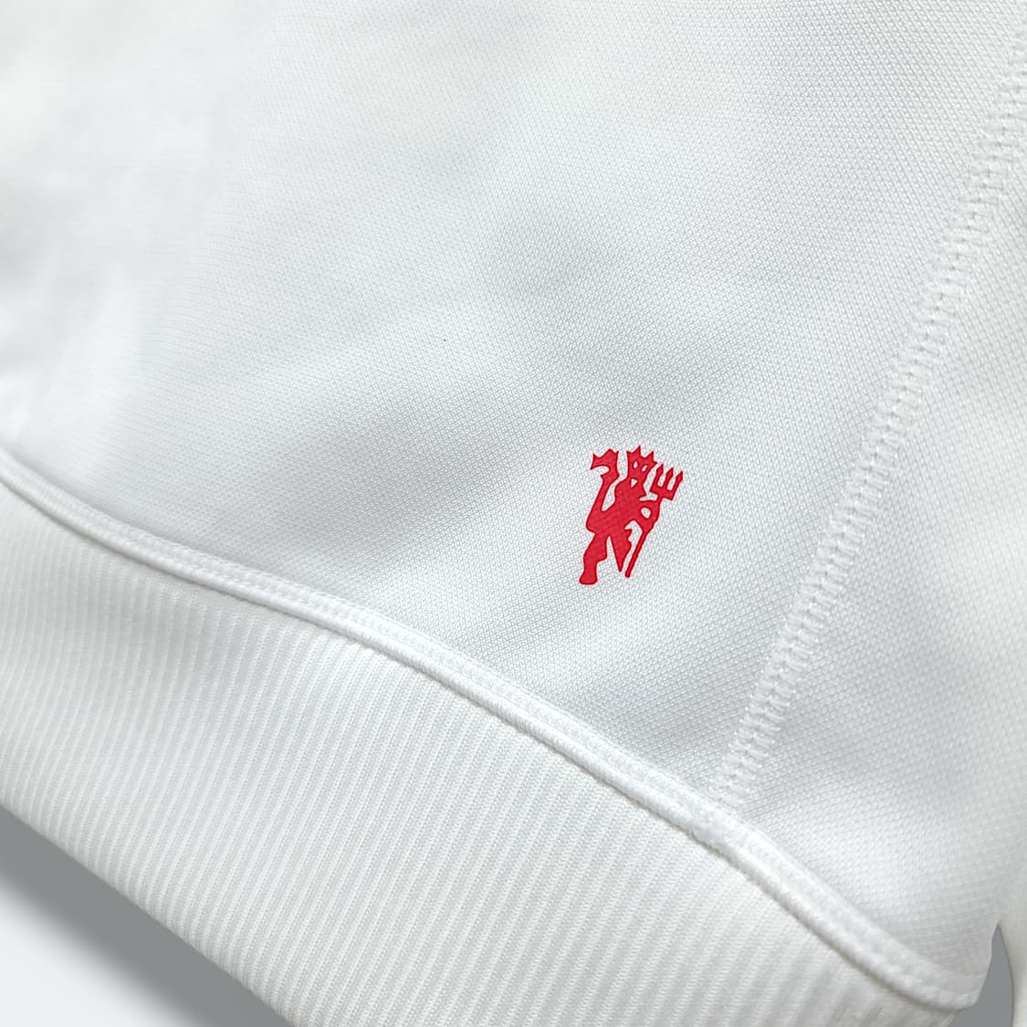 [100] 아디다스 화이트&레드 맨체스터유나이티드 퍼포먼스 트랙탑져지 상품이미지6