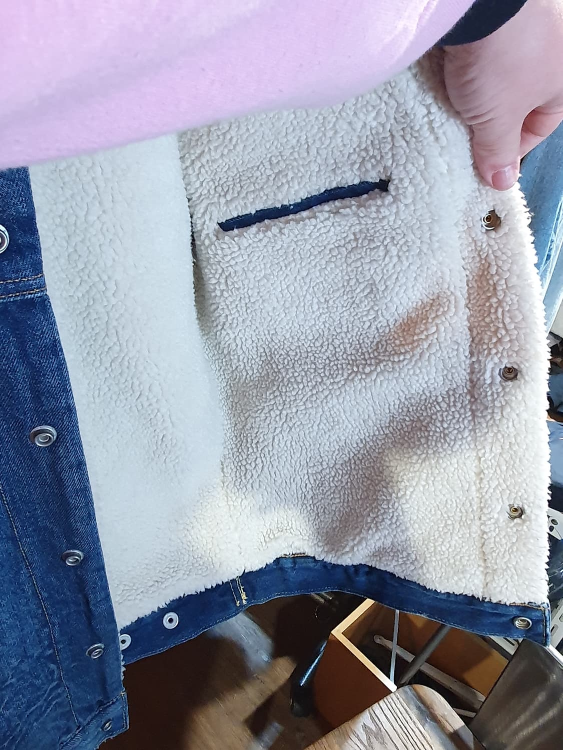 무배 리바이스 뽀글이 데님 트러커 자켓 S사이즈 2200323 상품이미지5