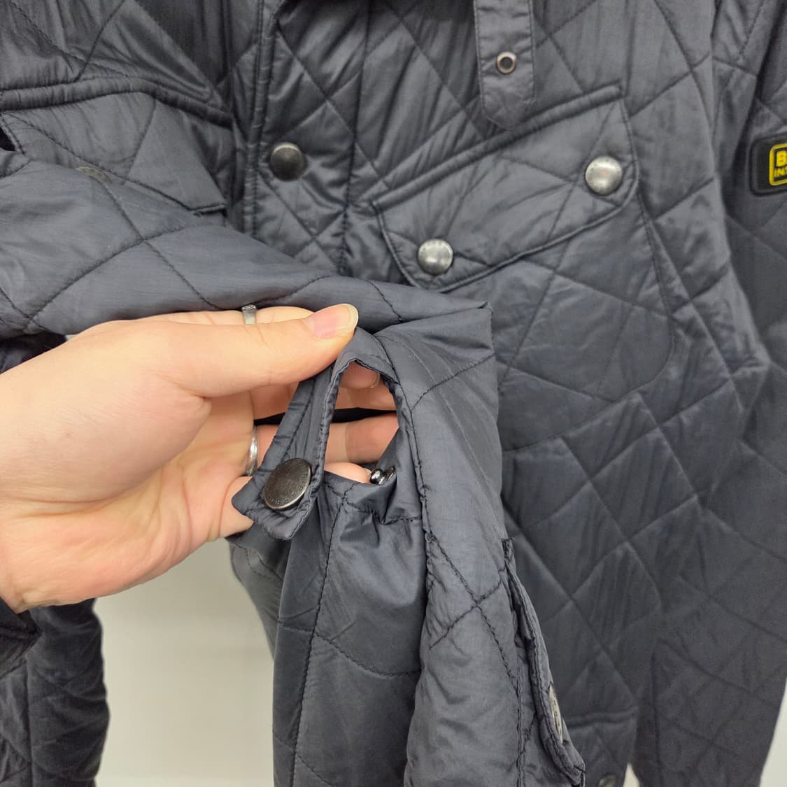 바버 블랙 퀼팅 자켓 남L 상품이미지6