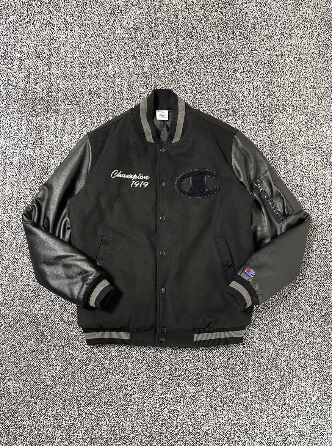 빈티지9. 챔피온 바시티 봄버 자켓 레더 가죽 라이더 빅로고 블랙 상품이미지1