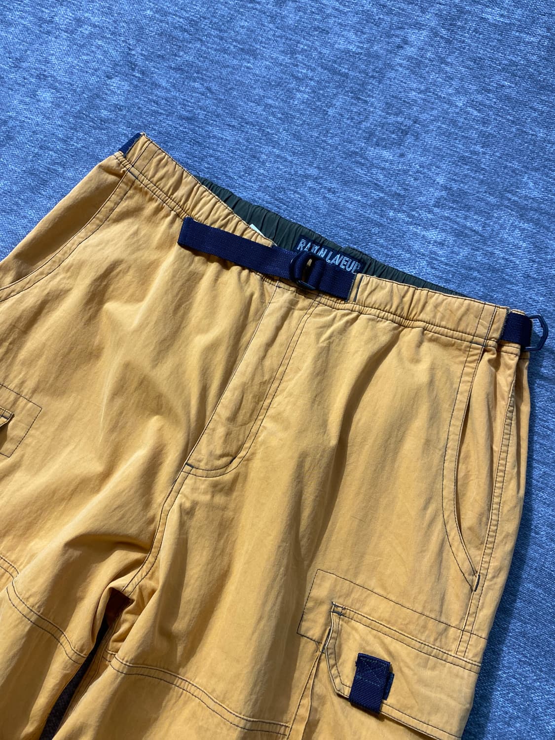 [L] RATON LAVEUR 라통라뵈르 벨티드 카고 와이드 팬츠 상품이미지2