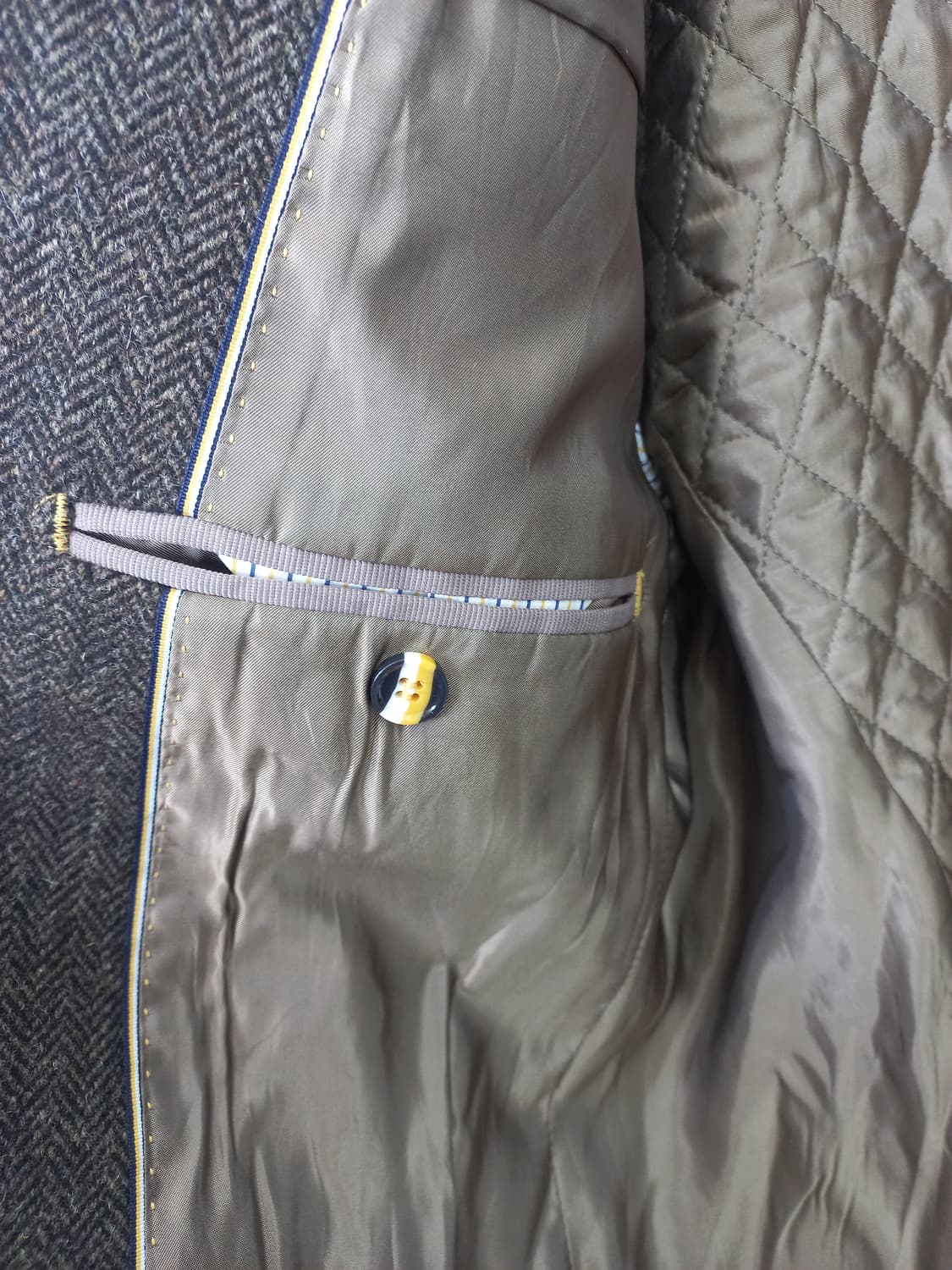 헤지스 보헤미안 부토니에 울 재킷 (남105) 상품이미지3